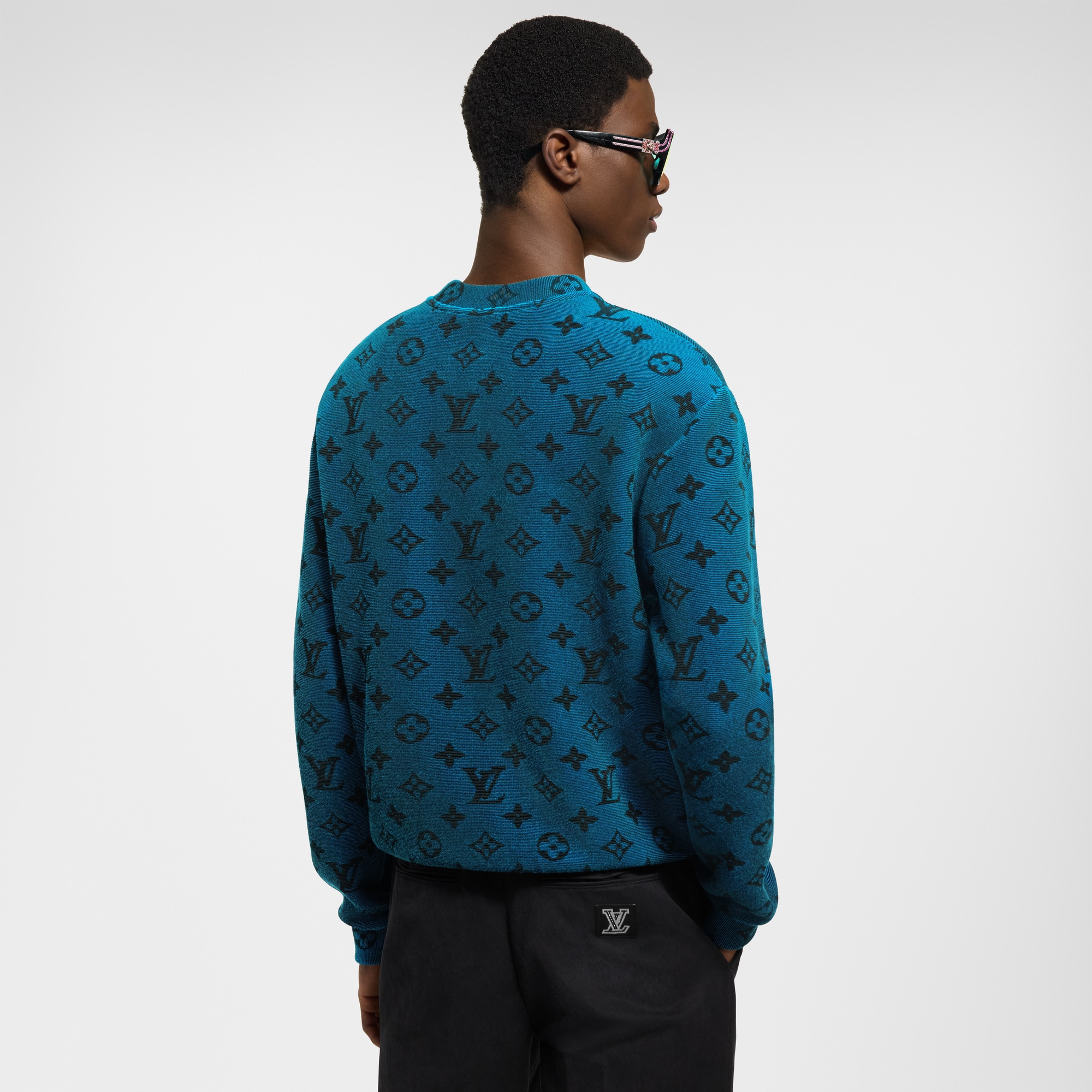 【ルイヴィトン】イリデセント モノグラム スウェット シャツ Iridescent Monogram Sweatshirt - Men - Ready-to-Wear | LOUIS